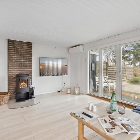 Arho - 75m From The Sea By Interhome بيت للعطل Spodsbjerg