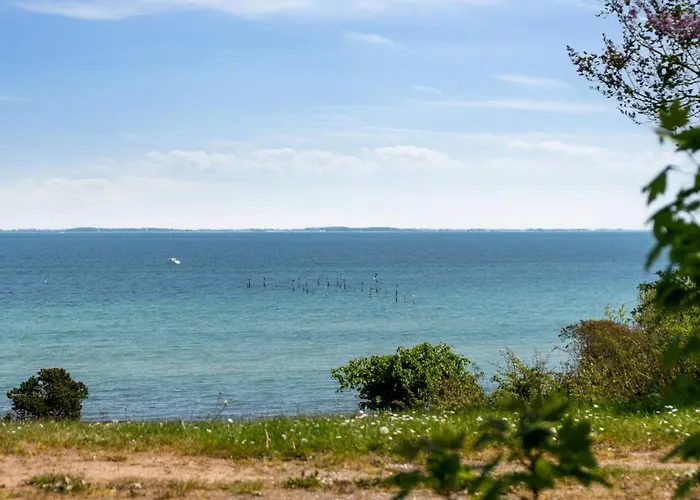 Arho - 75m From The Sea By Interhome Feriehus *